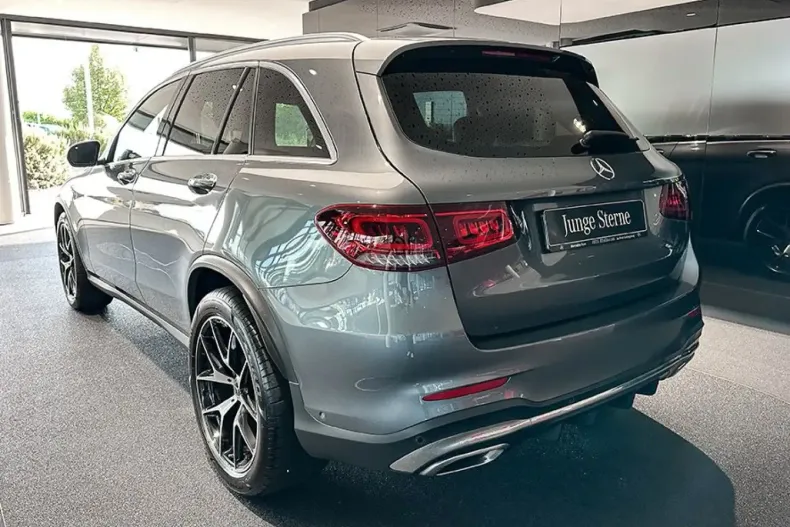 Mercedes-Benz GLC 200 din 2022 cu 89.500 km - oferta MER135268 - foto 2