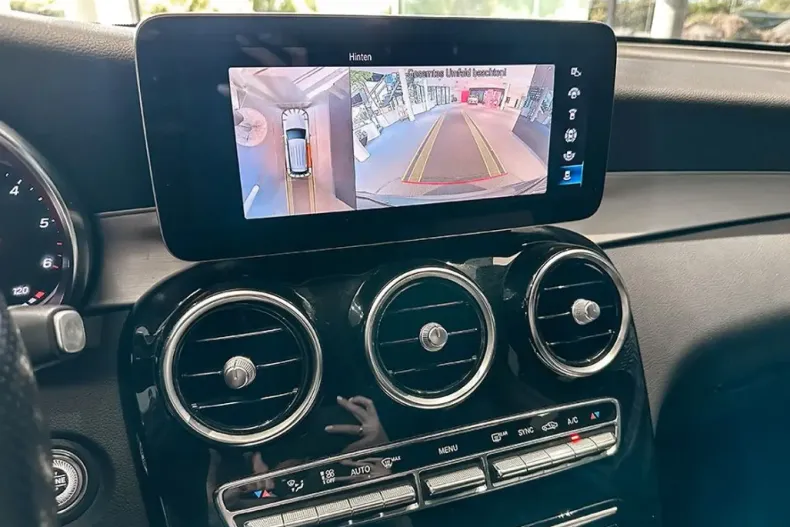 Mercedes-Benz GLC 200 din 2022 cu 89.500 km - oferta MER135268 - foto 12