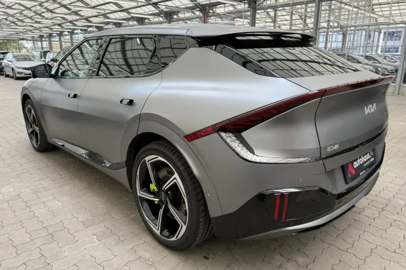 Kia EV6 din 2024 cu 12.035 km - oferta KIA135277 - foto 3