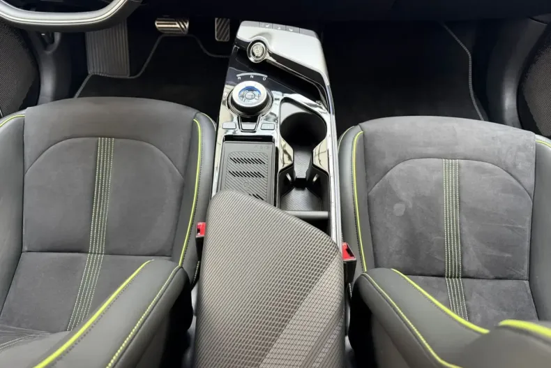 Kia EV6 din 2024 cu 12.035 km - oferta KIA135277 - foto 13