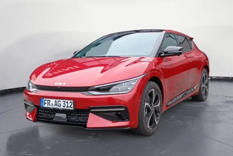 Kia EV6 din 2024 cu 3.608 km - oferta KIA135278 - foto 1