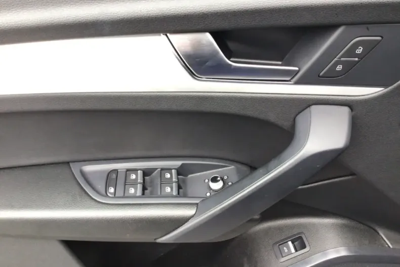 Audi Q5 din 2022 cu 57.194 km - oferta AUD135293 - foto 7