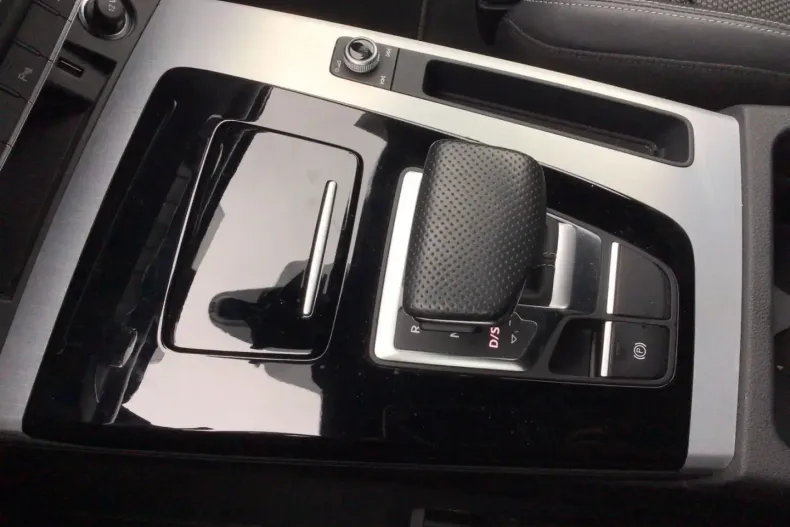 Audi Q5 din 2022 cu 57.194 km - oferta AUD135293 - foto 10