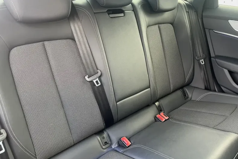 Audi A6 din 2021 cu 79.320 km - oferta AUD135294 - foto 10