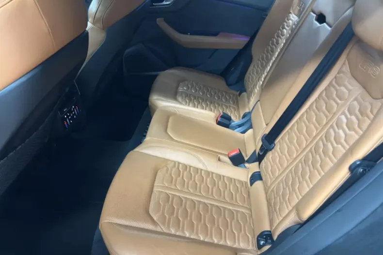 Audi RSQ8 din 2022 cu 76.115 km - oferta AUD135308 - foto 5