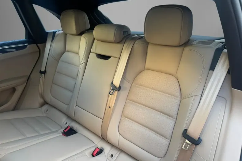 Porsche Macan din 2022 cu 6.500 km - oferta POR135314 - foto 20