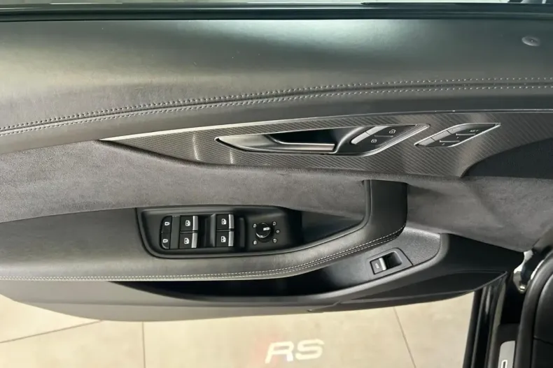 Audi RSQ8 din 2023 cu 75.150 km - oferta AUD135326 - foto 4