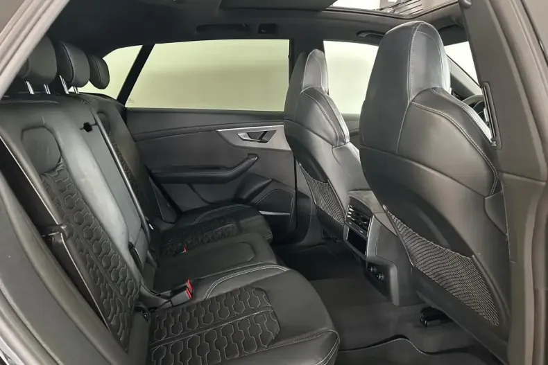 Audi RSQ8 din 2023 cu 75.150 km - oferta AUD135326 - foto 7
