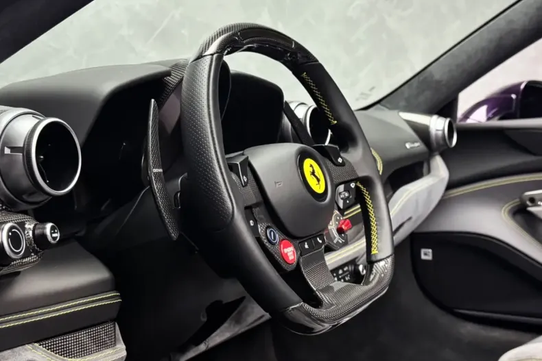 Ferrari F8 din 2021 cu 6.180 km - oferta FER135328 - foto 2