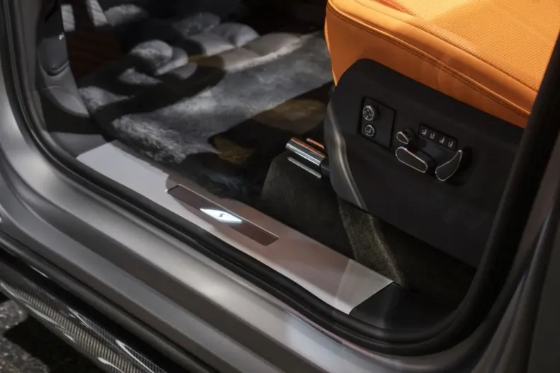 Bentley Bentayga din 2022 cu 49.500 km - oferta BEN135329 - foto 12