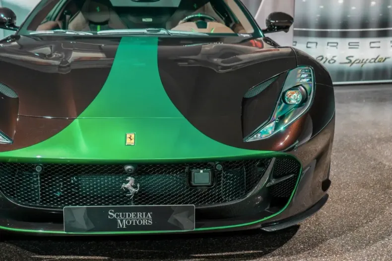 Ferrari 812 din 2022 cu 2.775 km - oferta FER135330 - foto 4