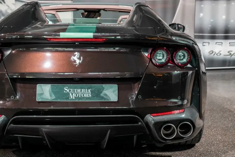 Ferrari 812 din 2022 cu 2.775 km - oferta FER135330 - foto 6