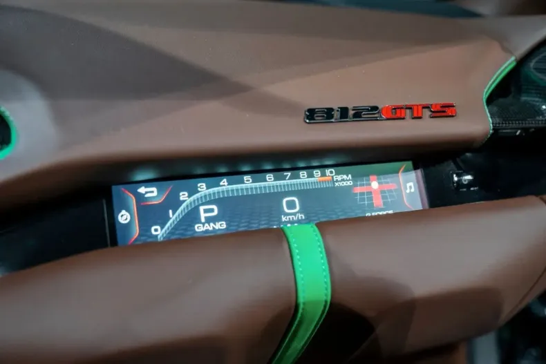 Ferrari 812 din 2022 cu 2.775 km - oferta FER135330 - foto 18