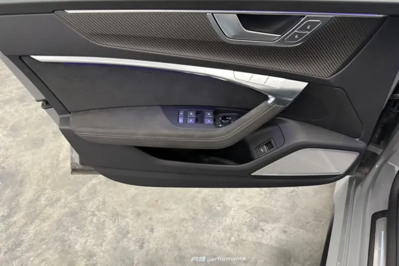 Audi RS7 din 2023 cu 15.000 km - oferta AUD135339 - foto 33