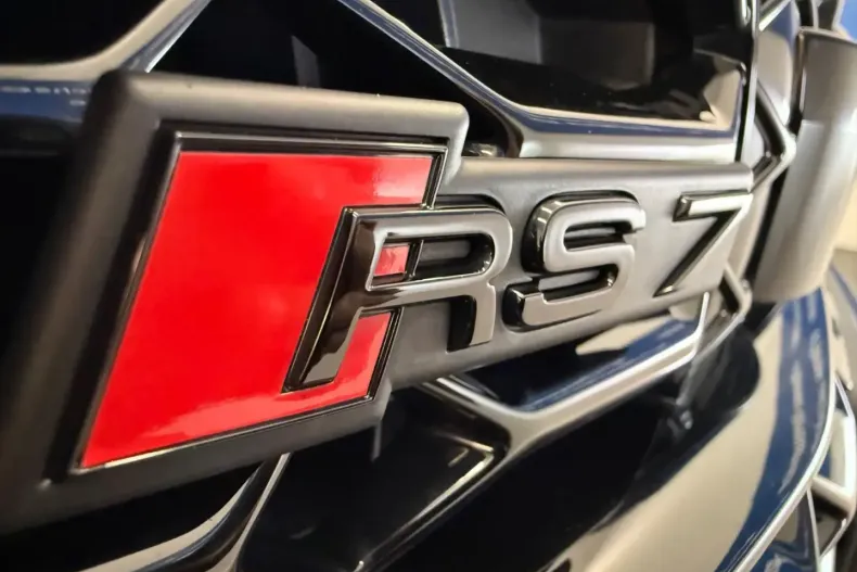 Audi RS7 din 2023 cu 15.000 km - oferta AUD135339 - foto 41