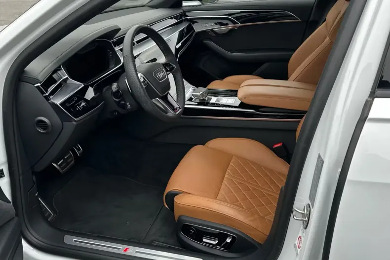 Audi A8 din 2024 cu 36.135 km - oferta AUD135341 - foto 10