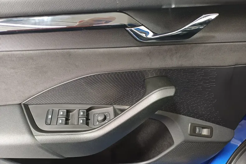 Skoda Octavia din 2023 cu 53.761 km - oferta SKO135350 - foto 8