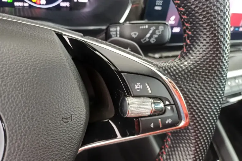 Skoda Octavia din 2023 cu 53.761 km - oferta SKO135350 - foto 13