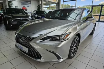 Lexus ES 300 din 2024 - oferta LEX135351