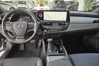 Lexus ES 300 din 2024 cu 10.880 km - oferta LEX135351 - foto 10