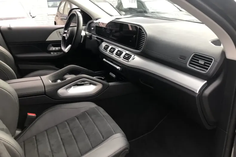 Mercedes-Benz GLE 350 din 2024 cu 17.345 km - oferta MER135352 - foto 7