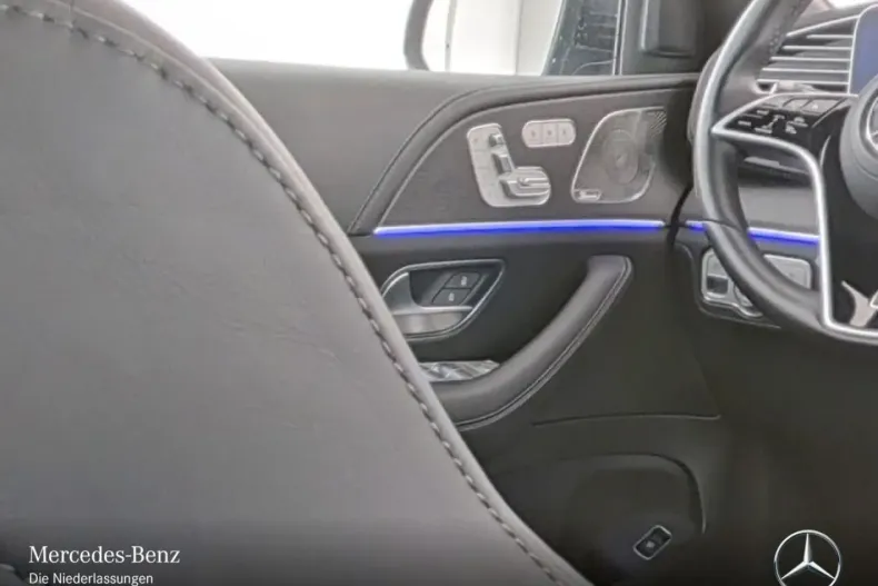 Mercedes-Benz GLS 580 din 2023 cu 25.790 km - oferta MER135356 - foto 8