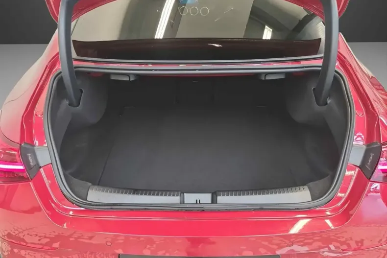 Mercedes-Benz CLA 45 AMG din 2024 cu 5.634 km - oferta MER135357 - foto 12