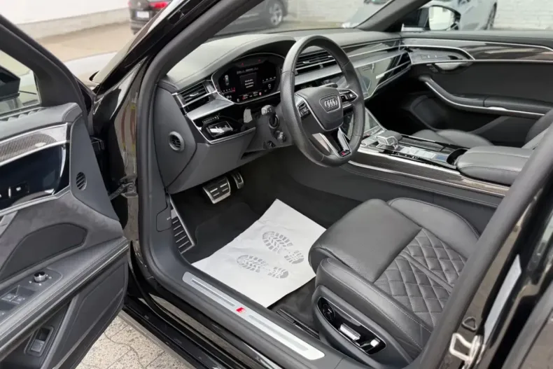 Audi A8 din 2023 cu 70.000 km - oferta AUD135363 - foto 6