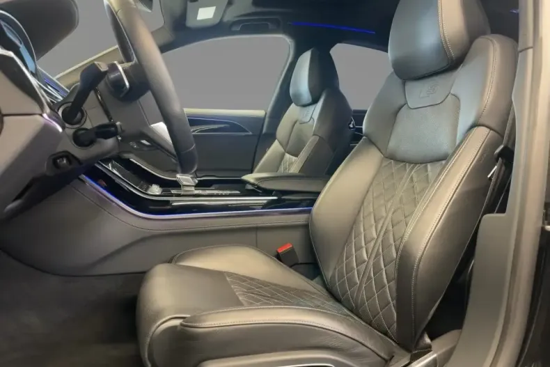 Audi A8 din 2022 cu 56.470 km - oferta AUD135365 - foto 5