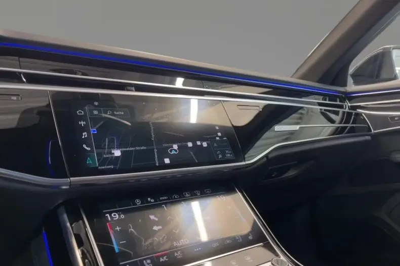 Audi A8 din 2022 cu 56.470 km - oferta AUD135365 - foto 8