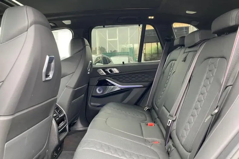 BMW X5 M din 2024 cu 8.200 km - oferta BMW135381 - foto 16