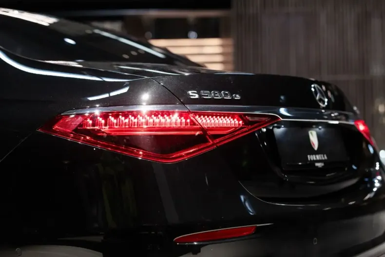 Mercedes-Benz S 580 din 2023 cu 18.500 km - oferta MER135386 - foto 5