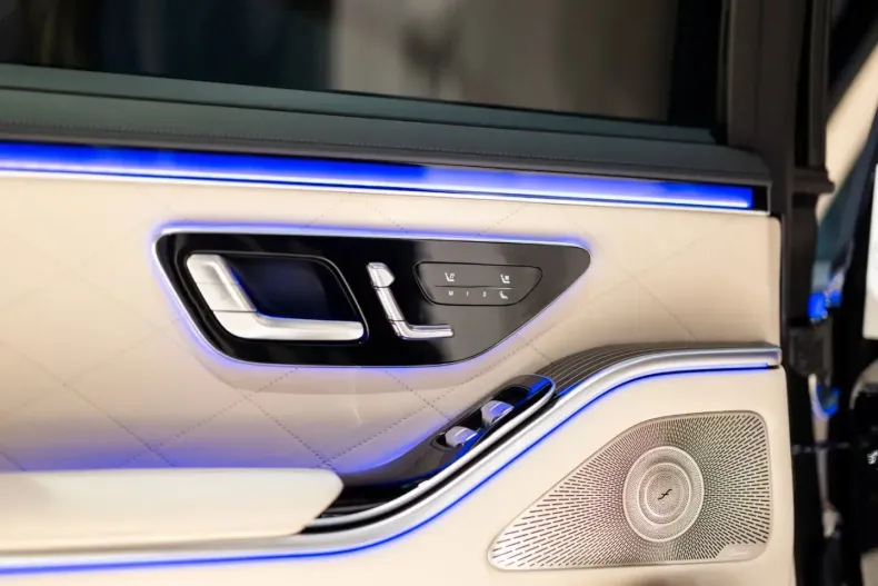 Mercedes-Benz S 580 din 2023 cu 18.500 km - oferta MER135386 - foto 13