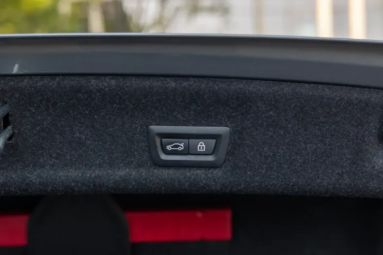 BMW 320 din 2022 cu 106.000 km - oferta BMW135388 - foto 19