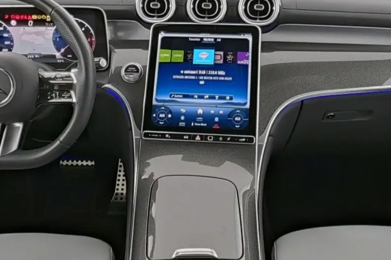 Mercedes-Benz GLC 300 din 2024 cu 17.776 km - oferta MER135393 - foto 8