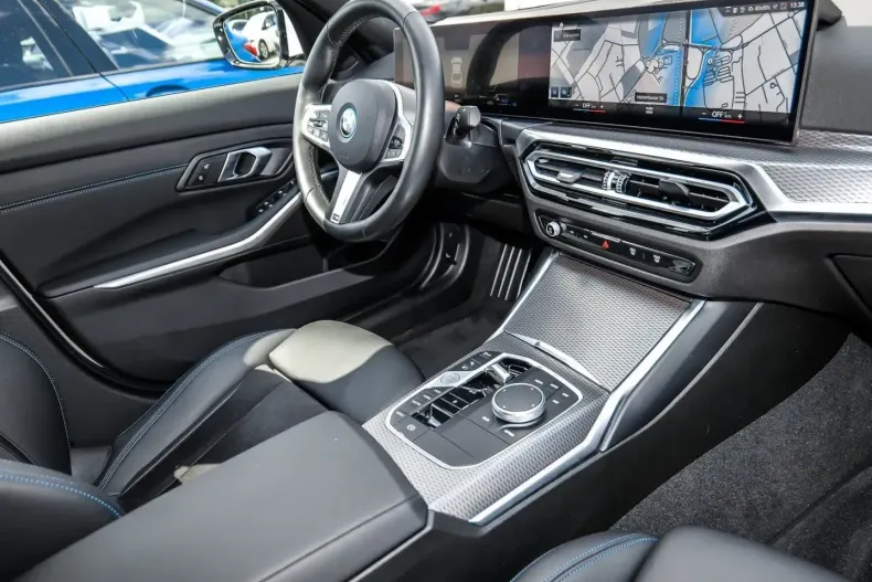 BMW 330 din 2024 cu 23.704 km - oferta BMW135399 - foto 3