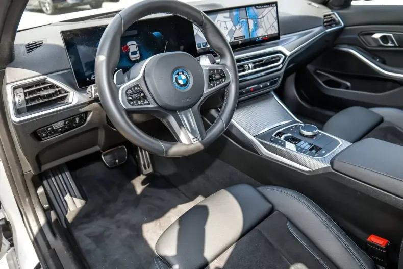 BMW 330 din 2024 cu 23.704 km - oferta BMW135399 - foto 5