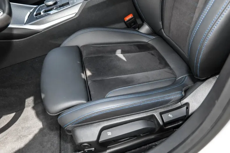 BMW 330 din 2024 cu 23.704 km - oferta BMW135399 - foto 15