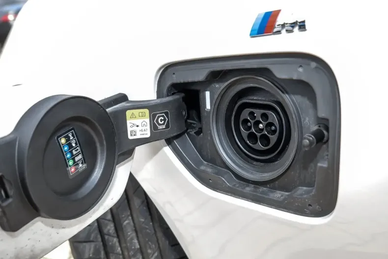 BMW 330 din 2024 cu 23.704 km - oferta BMW135399 - foto 16