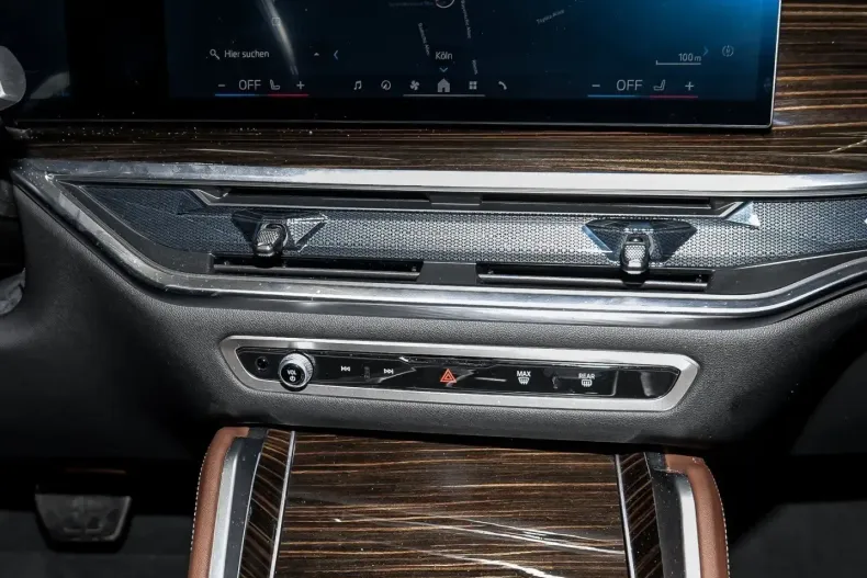 BMW X6 din 2024 cu 25.583 km - oferta BMW135407 - foto 13