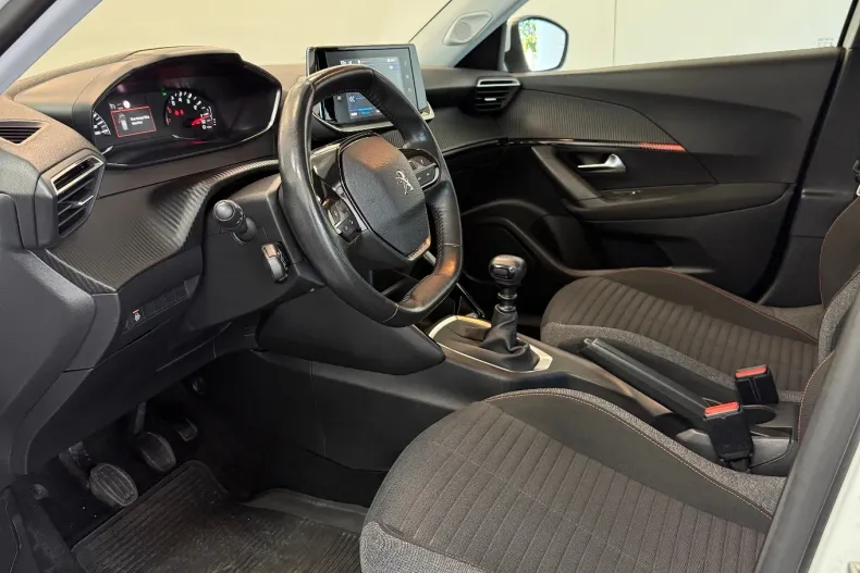 Peugeot 2008 din 2021 cu 119.000 km - oferta PEU135442 - foto 7