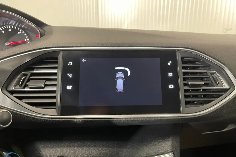 Peugeot 308 din 2020 cu 136.772 km - oferta PEU135451 - foto 13