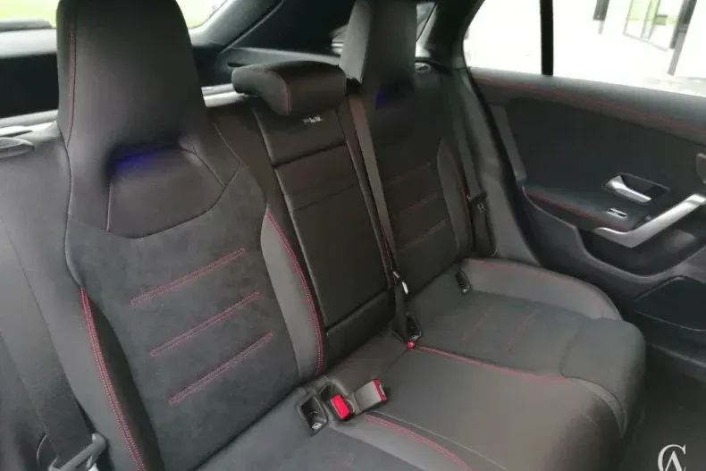 Mercedes-Benz CLA din 2020 cu 158.200 km - oferta MER135457 - foto 11