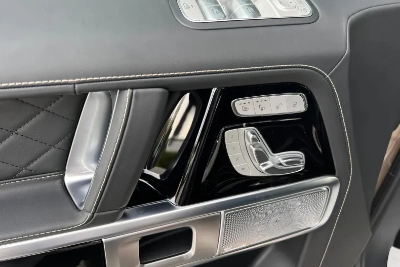 Mercedes-Benz G din 2025 cu 14.000 km - oferta MER135460 - foto 10