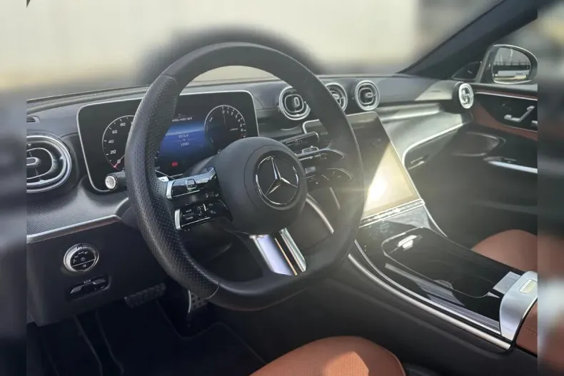 Mercedes-Benz C din 2023 cu 14.500 km - oferta MER135461 - foto 9