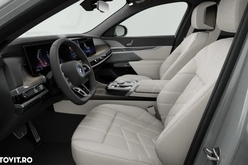 BMW Seria 7 din 2025 cu 1 km - oferta BMW135465 - foto 4