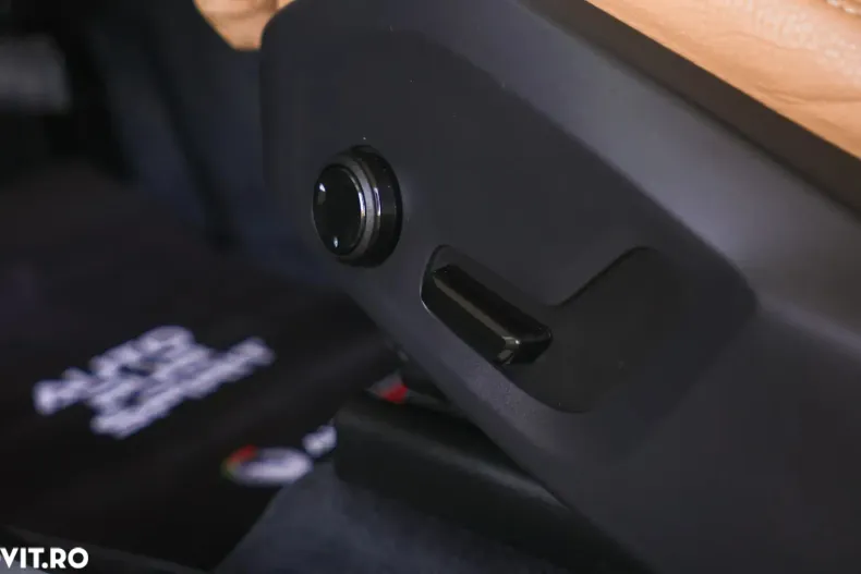 Volvo XC60 din 2019 cu 139.000 km - oferta VOL135479 - foto 22