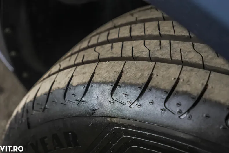 Volvo XC60 din 2019 cu 139.000 km - oferta VOL135479 - foto 32