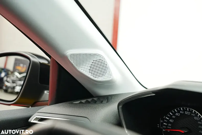 Peugeot 208 din 2023 cu 68.000 km - oferta PEU135486 - foto 36