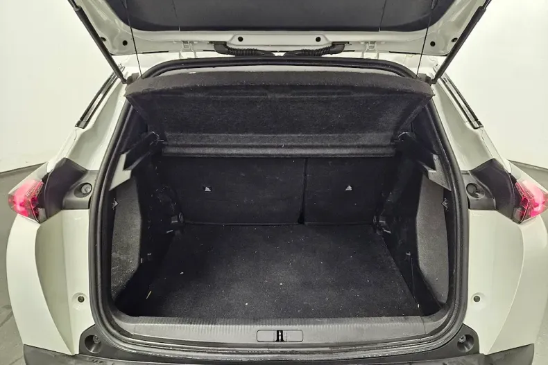 Peugeot 2008 din 2020 cu 89.575 km - oferta PEU135494 - foto 5